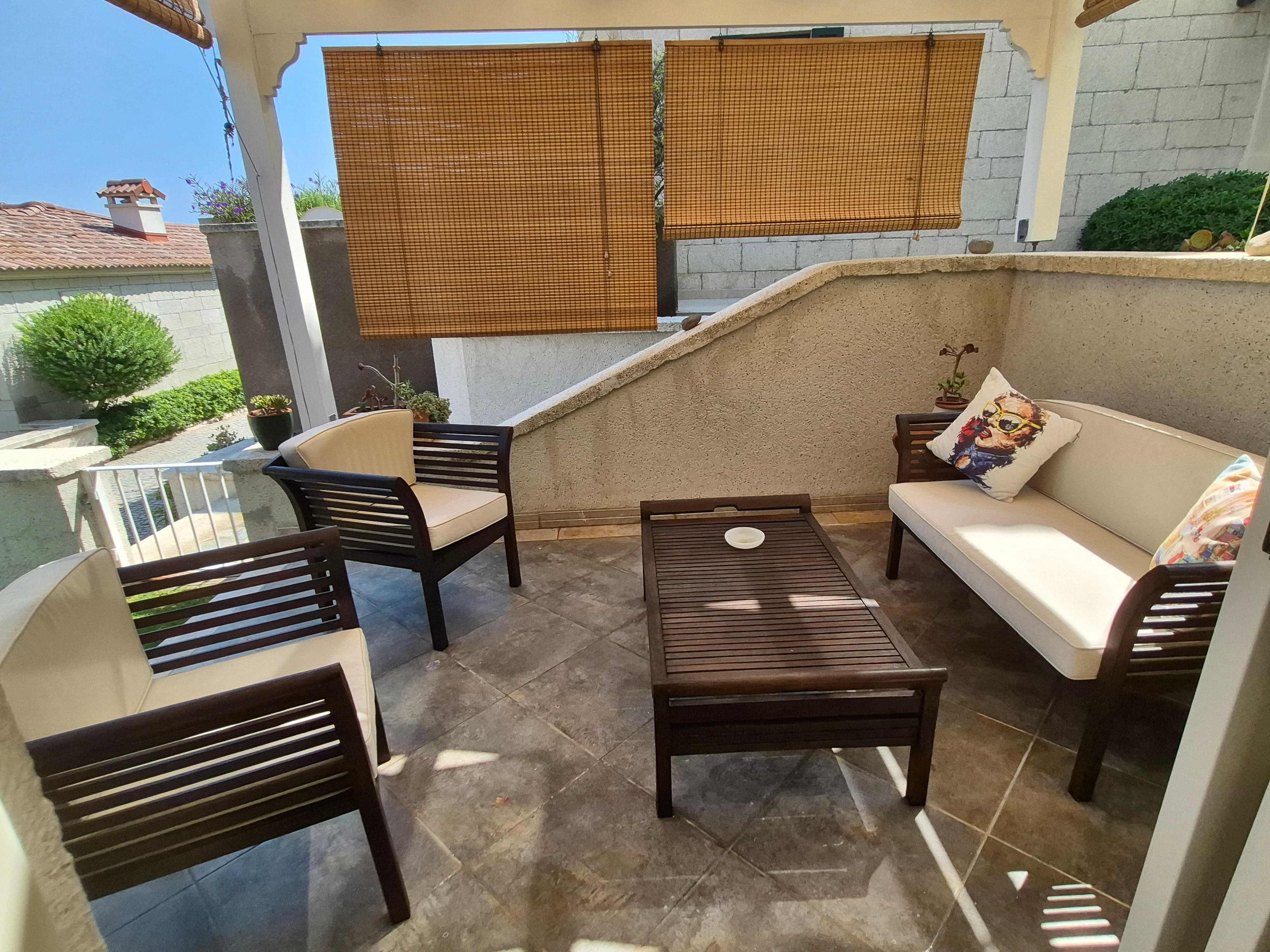 Alaçatı Port Yamaç Evler'de Satılık 2+1 Deniz Manzaralı Daire, Alaçatı