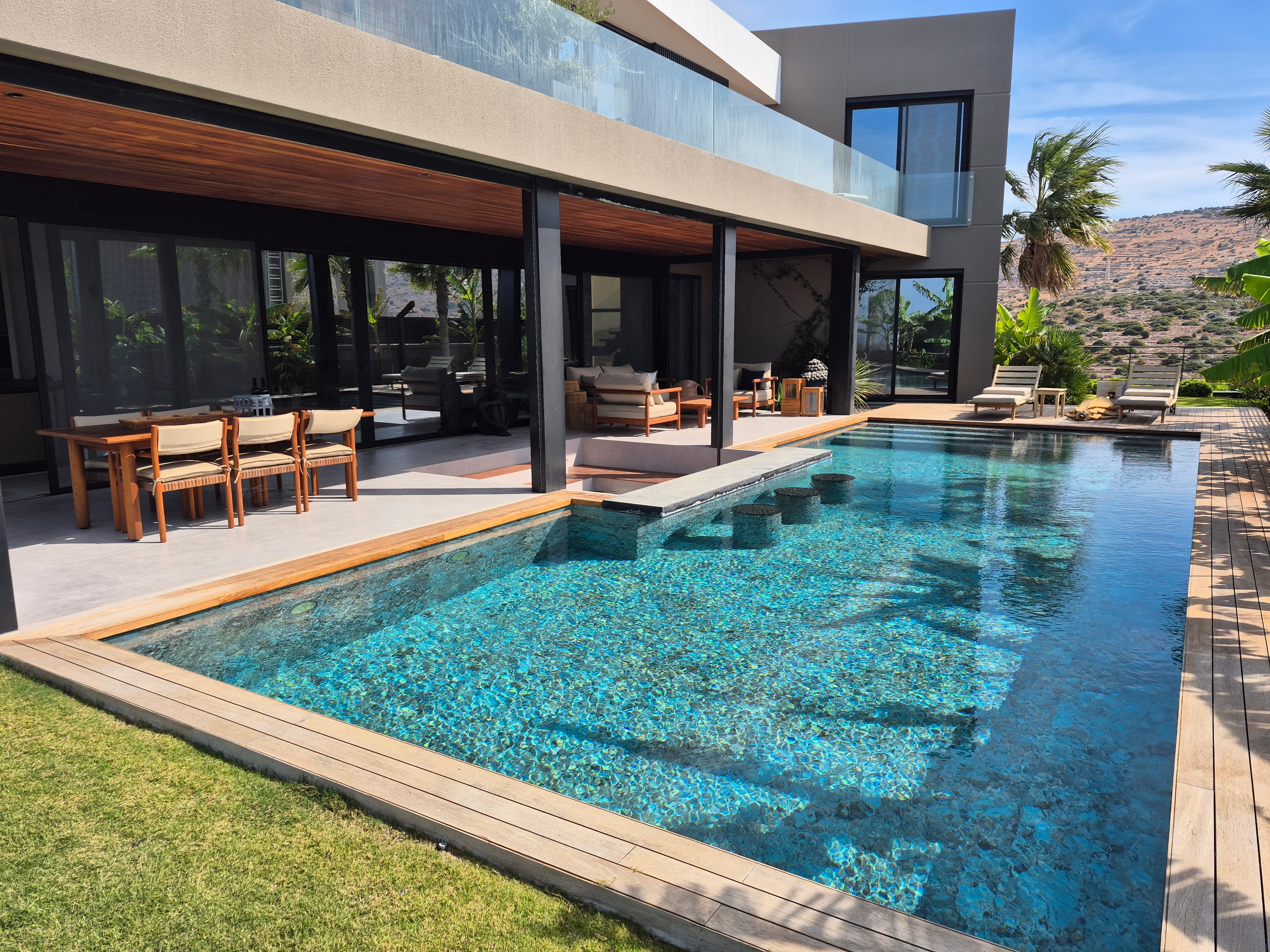Ultra-luxuriöse Villa mit Panoramablick auf das Meer zum Verkauf in Çeşme Fenerburnu, Çiftlik, Çeşme
