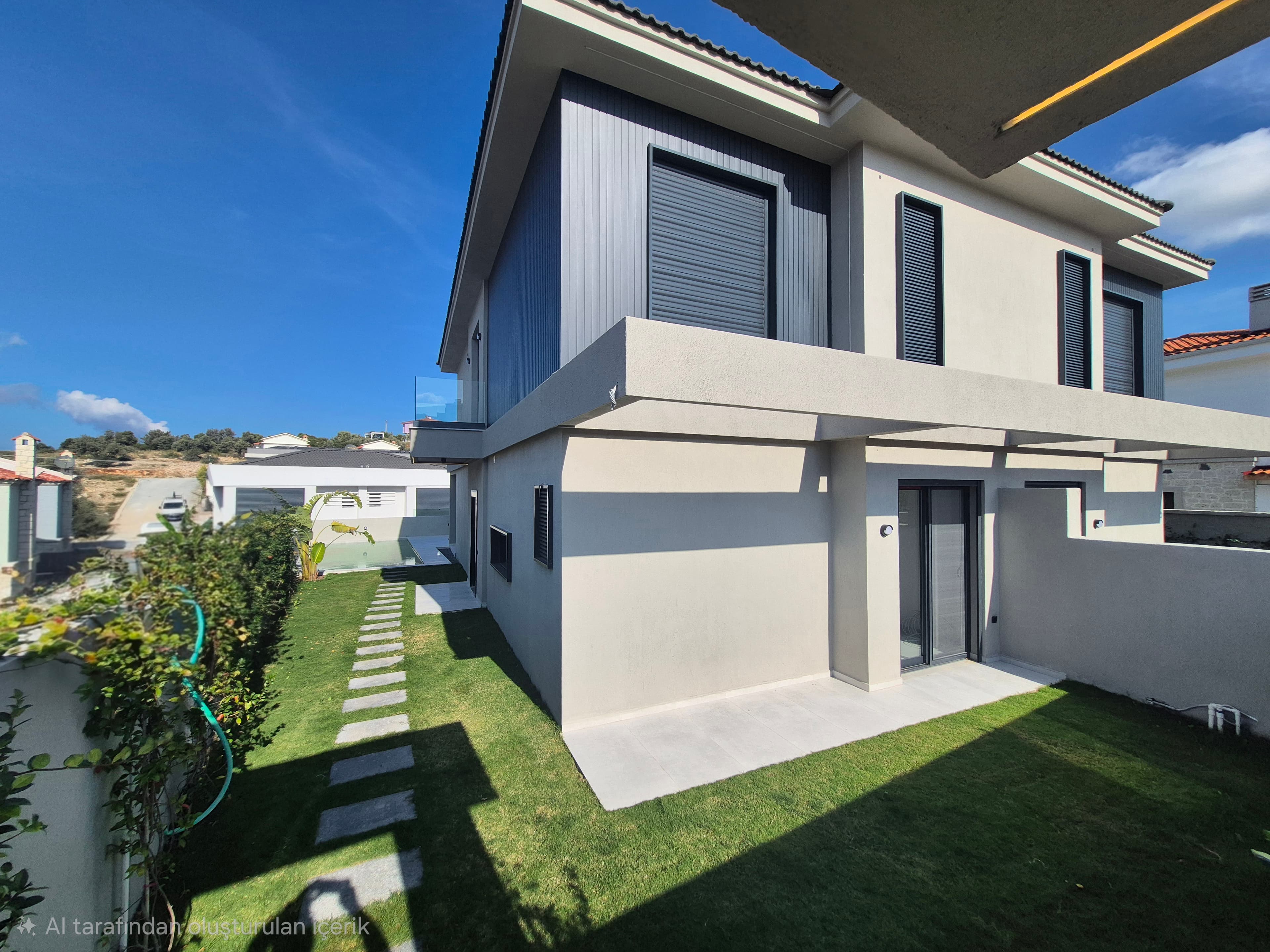 Çeşme Şifne'de Satılık 4+1 Modern Tasarım Müstakil Havuzlu Lüks Villa, Şifne, Çeşme