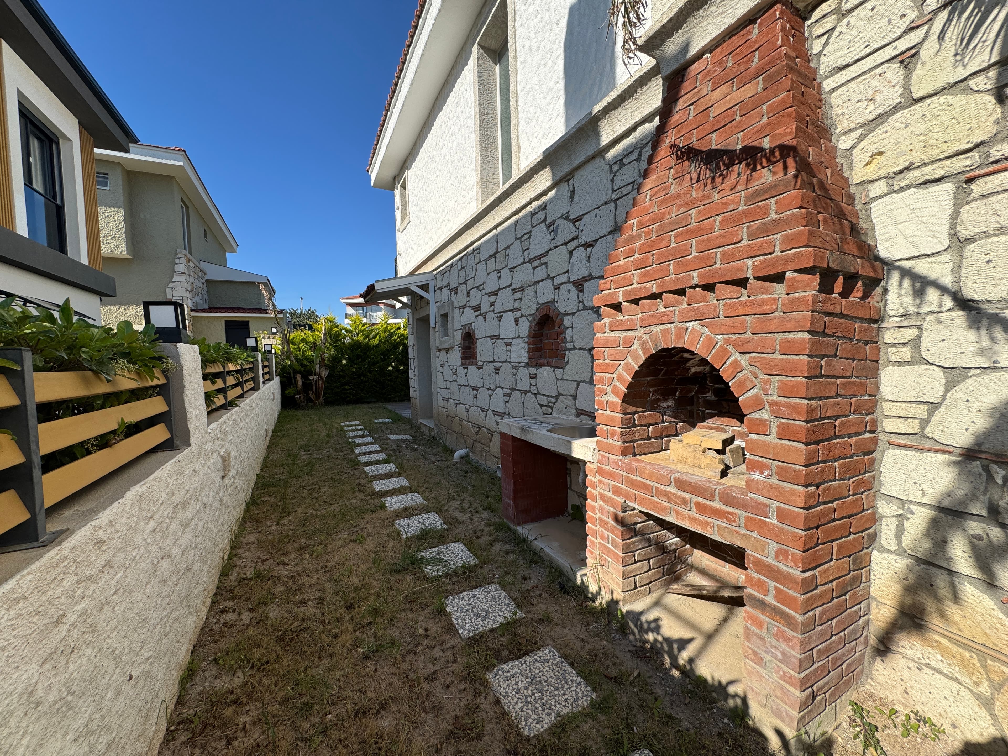 Çeşme Şifne Bahçelievler'de Satılık 3+1 Denize Yakın Müstakil Vİlla, Şifne, Çeşme