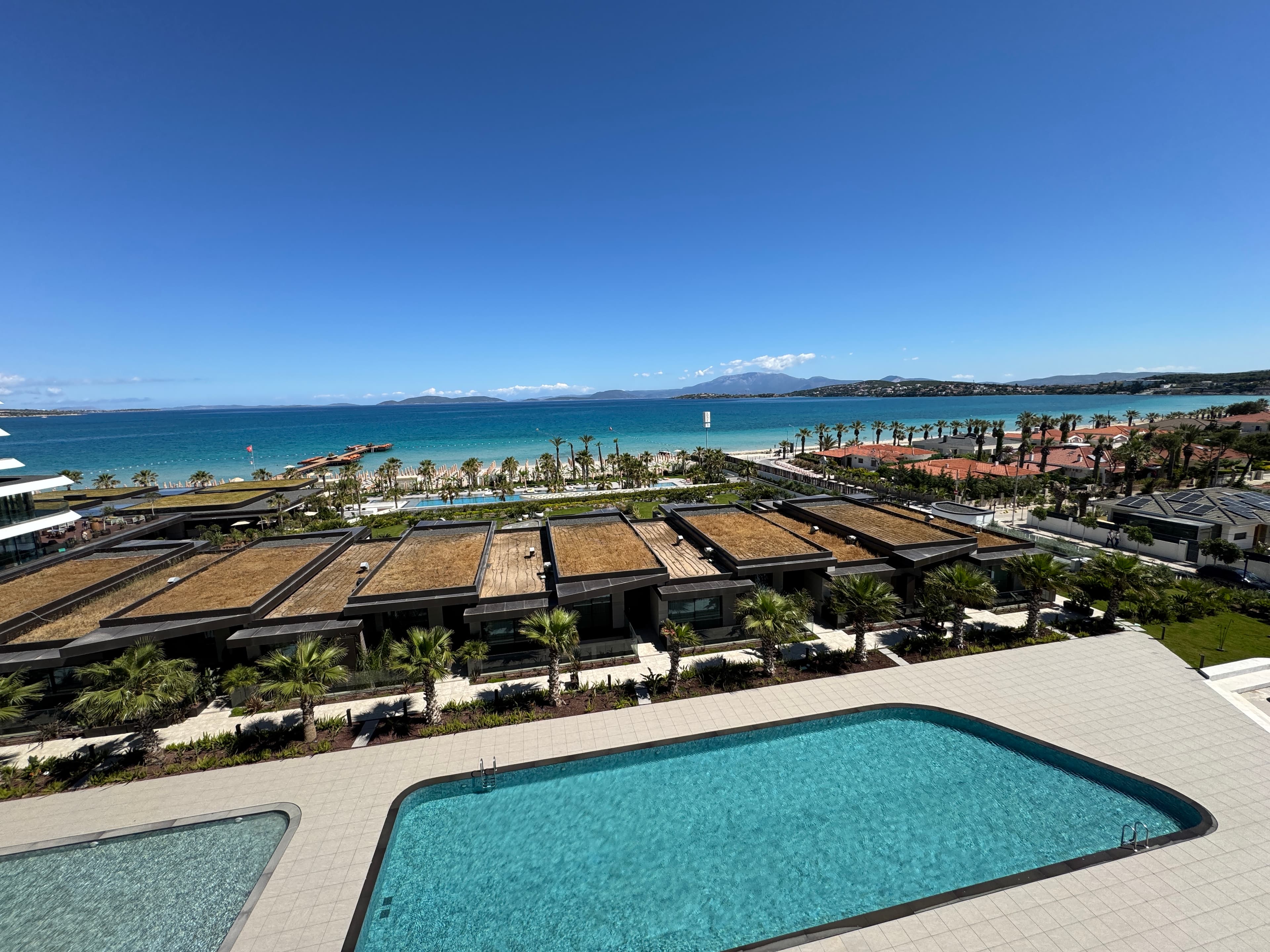 Çeşme Swissotel'de Satılık Panoramik Deniz Manzaralı 4+1 Rezidans Daire, Ilıca, Çeşme