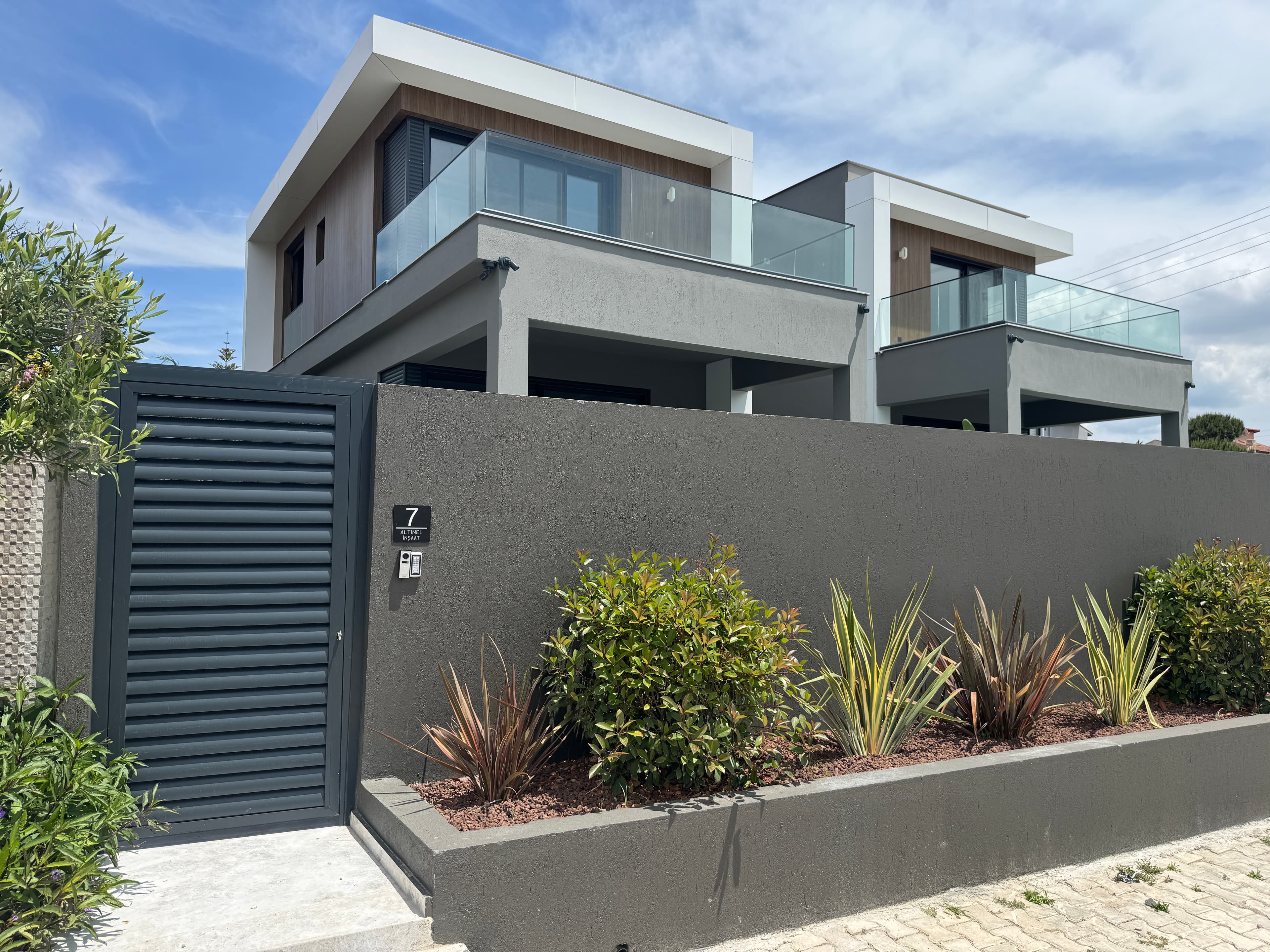 Çeşme Şifne'de Satılık 3+1 Müstakil Havuzlu Villa, Şifne, Çeşme