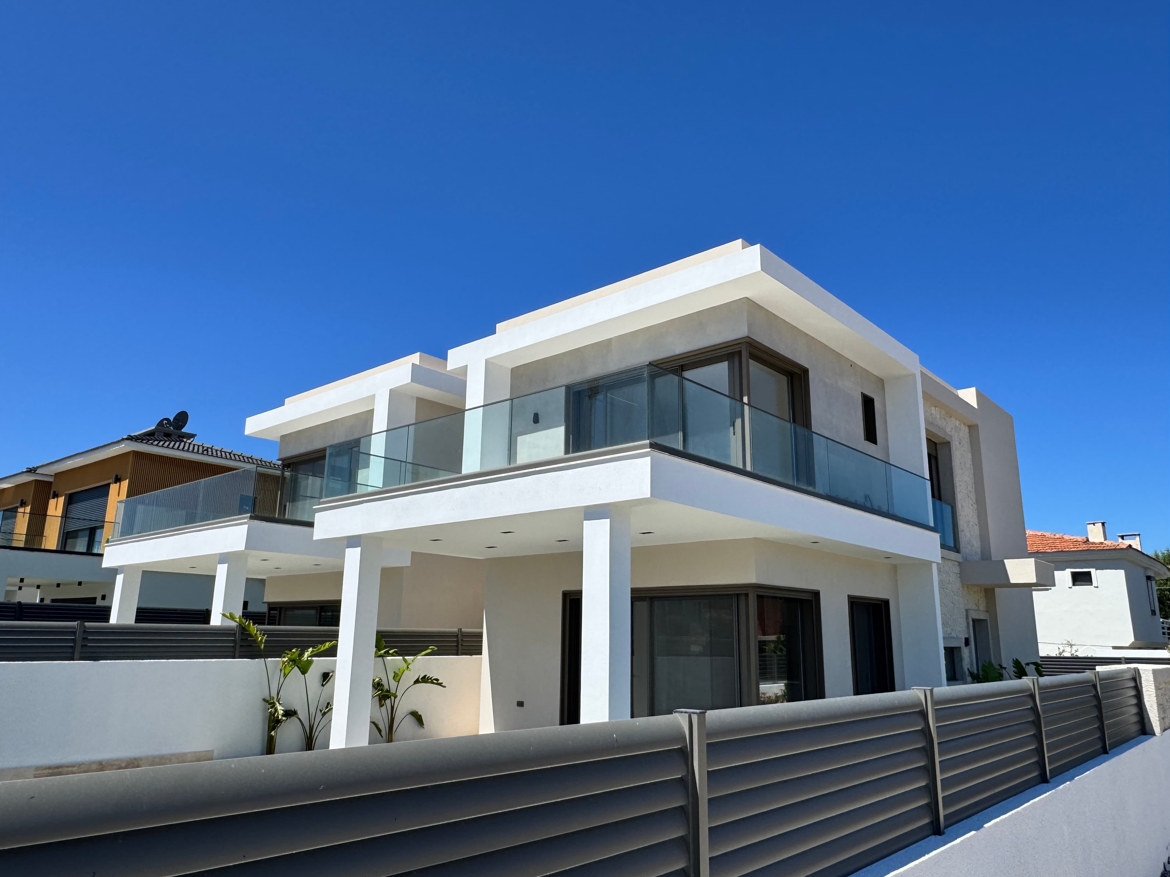 Çeşme Şifne'de Satılık 4+1 Müstakil Havuzlu Lüks Villa, Şifne, Çeşme
