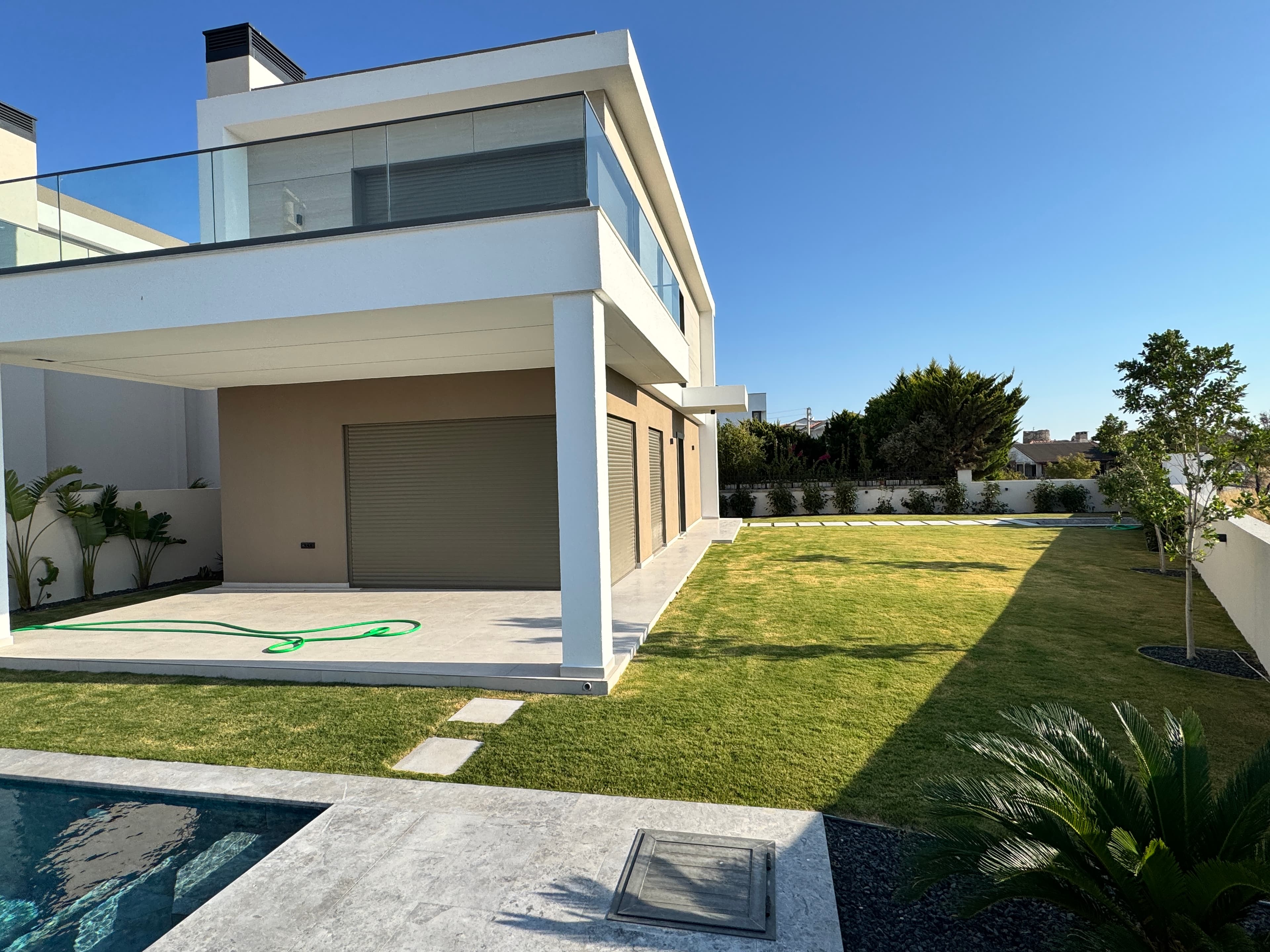 Çeşme Şifne'de Satılık Deniz Manzaralı 4+1 Müstakil Havuzlu Lüks Vİlla, Şifne, Çeşme