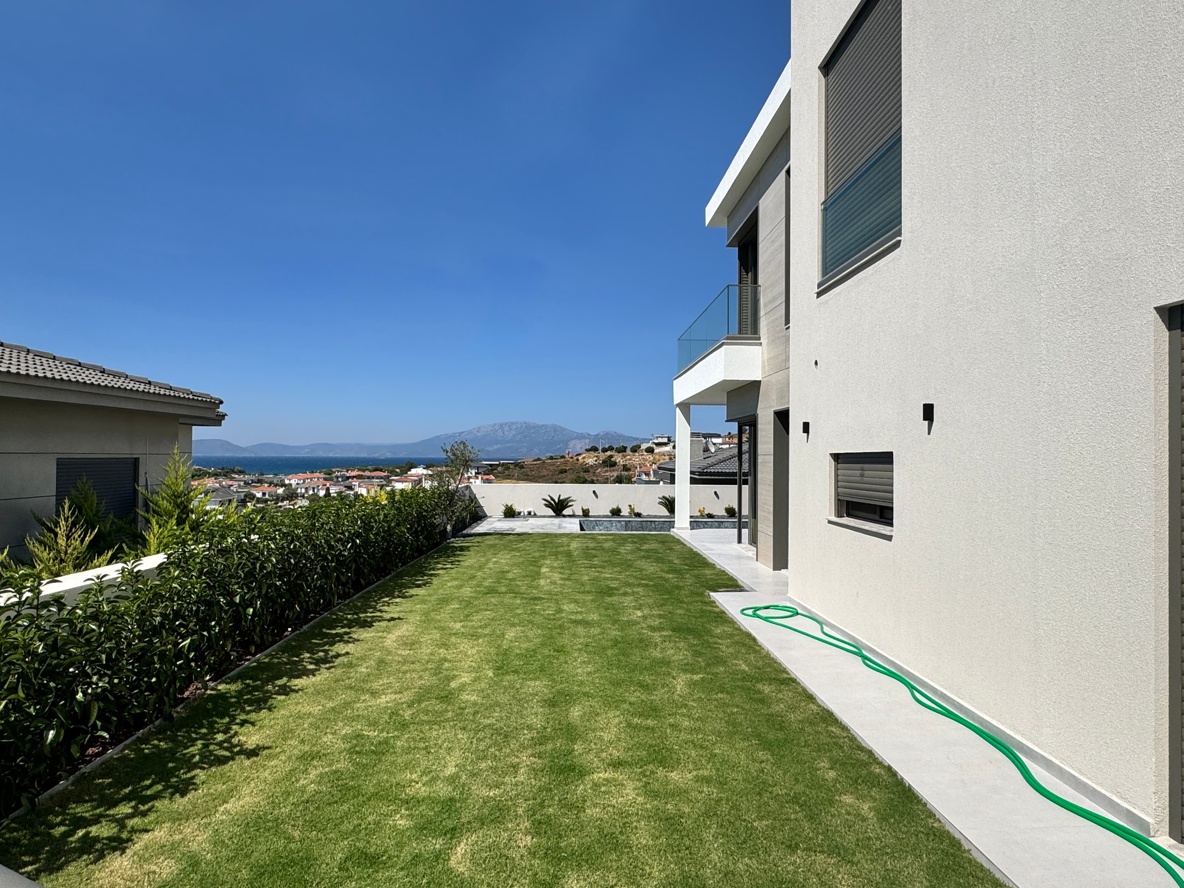 Çeşme Şifne'de Satılık Deniz Manzaralı 4+1 Müstakil Havuzlu Lüks Vİlla, Şifne, Çeşme
