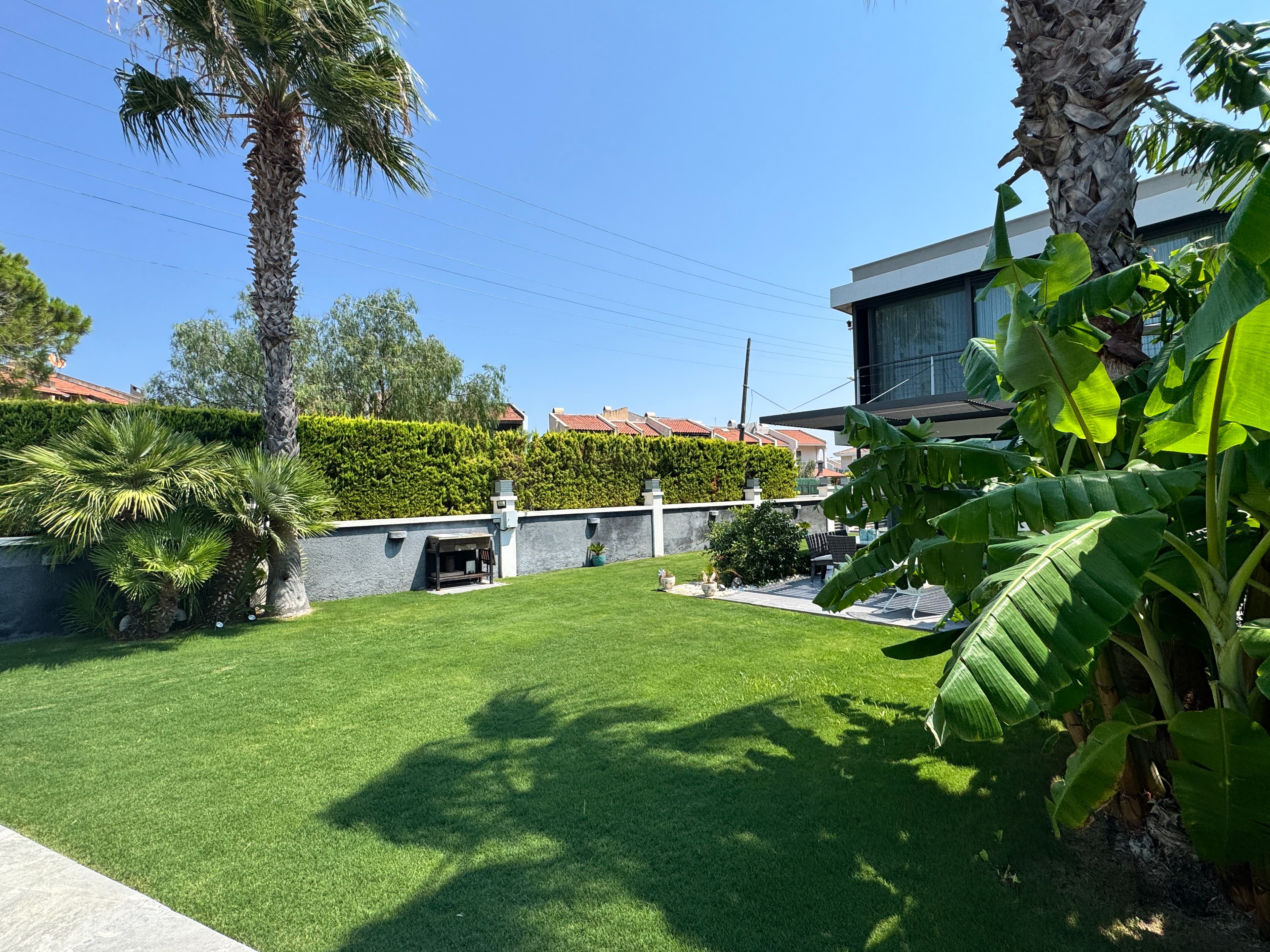 Alaçatı Göbene'de 500 m² Arsa İçerisinde Satılık 4+1 Müstakil Havuzlu Lüks Villa, Alaçatı