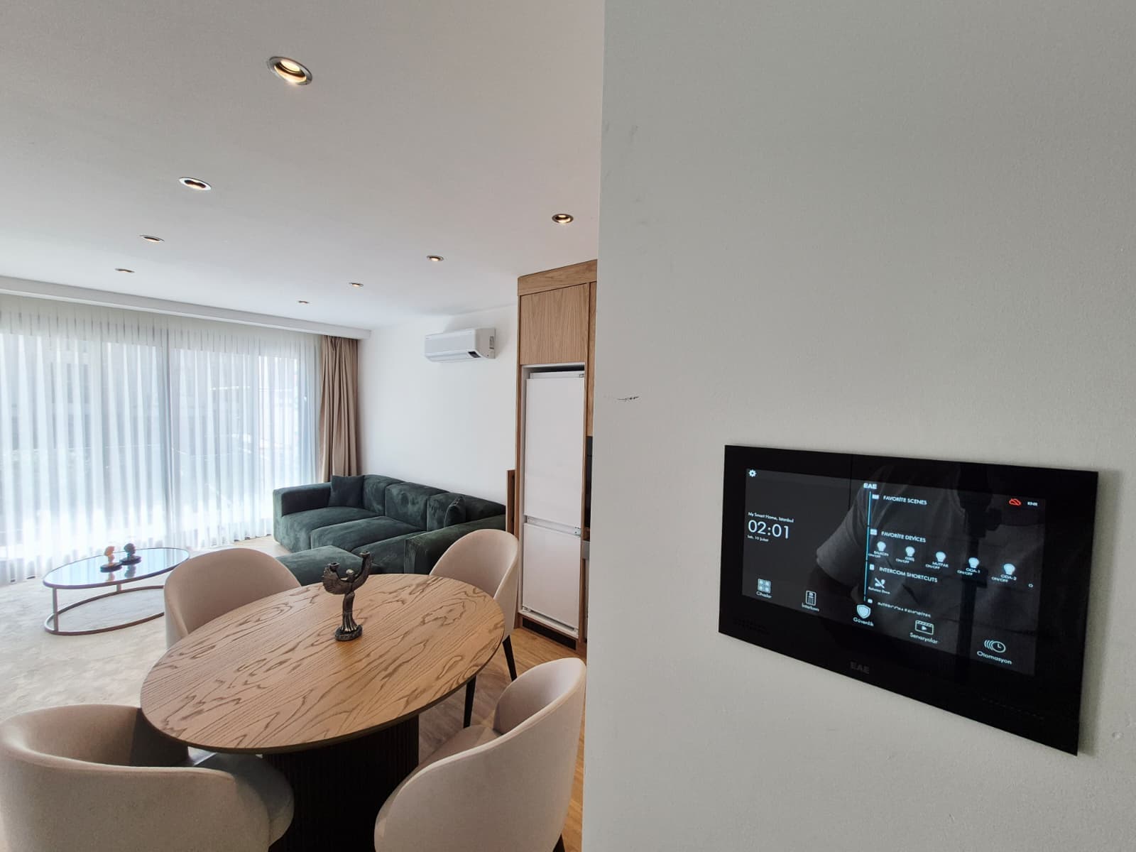 Luxuriöse 2+1 Wohnung in der Nähe des Yachthafens zum Verkauf in Çeşme Musalla, Musalla, Çeşme